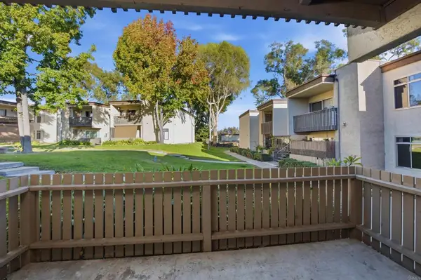 432 Edgehill Lane #57, Oceanside, CA 92054