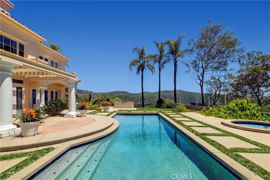 18 Morning View Drive, Newport Coast, CA 92657 - Image #3