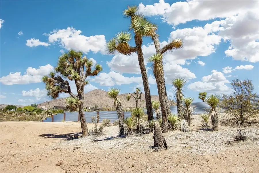 6060 Linda Lee Drive, Yucca Valley, CA 92284 - #2