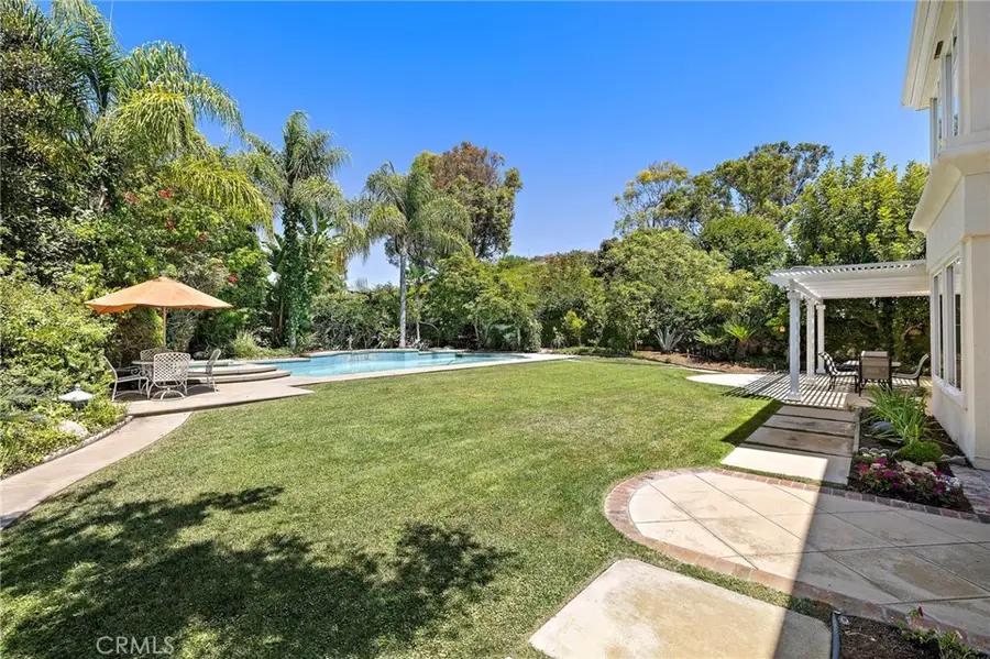 17 Brigadier, Irvine, CA 92603 - Image #2