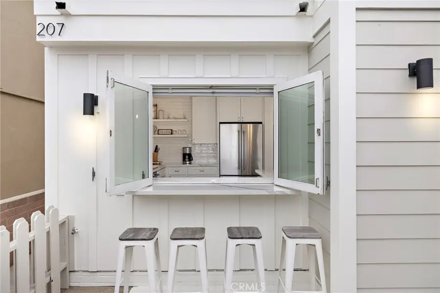 207 40th Street, Newport Beach, CA 92663 - #2