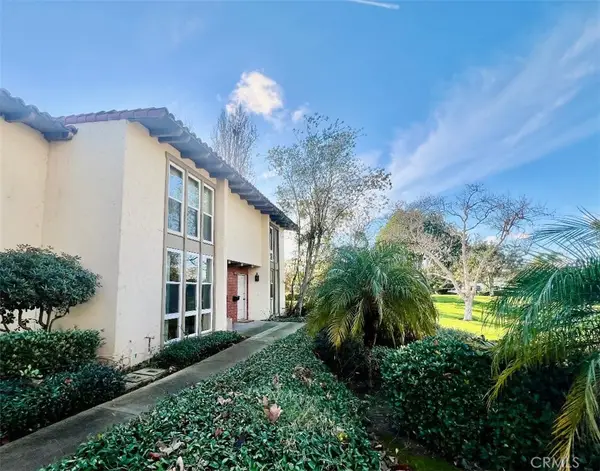 2225 Vista Huerta, Newport Beach, CA 92660