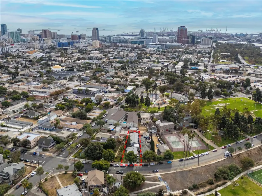 1070 N Loma Vista Drive, Long Beach, CA 90813 - Image #2