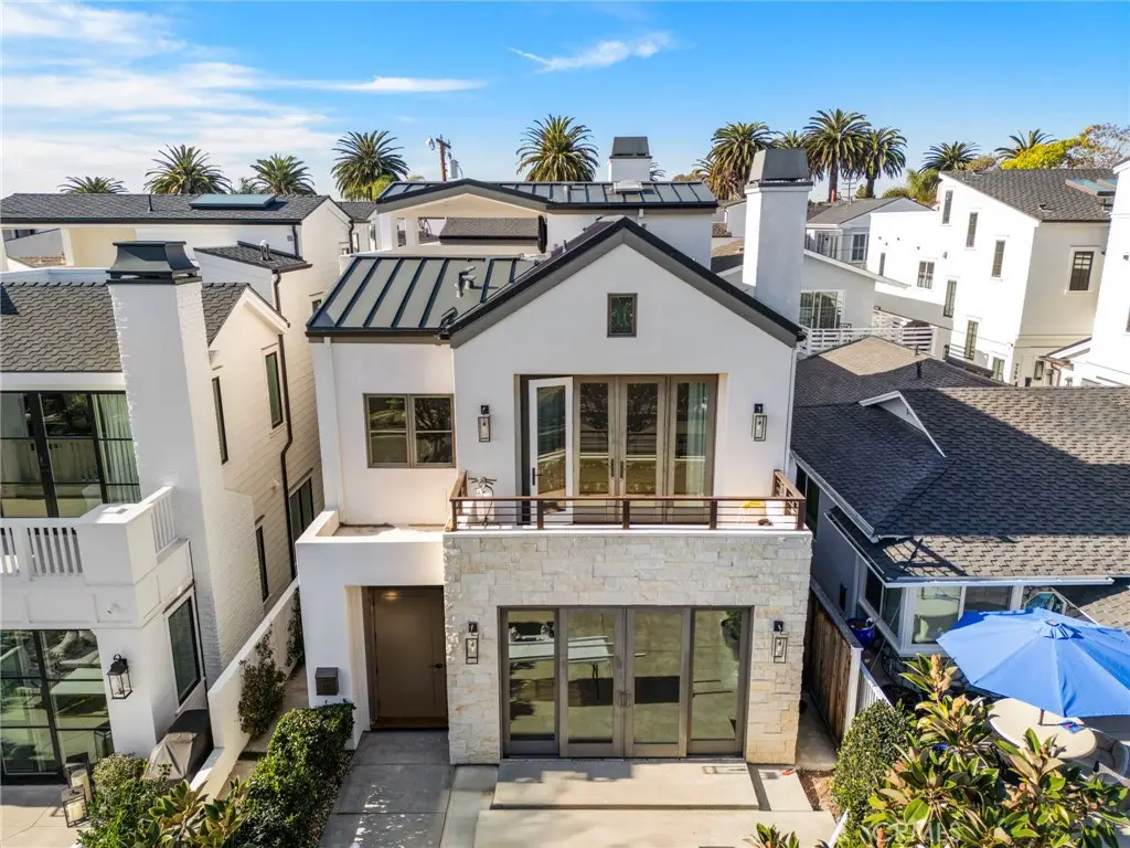 711 Marigold #1/2, Corona Del Mar, CA 92625 - #1
