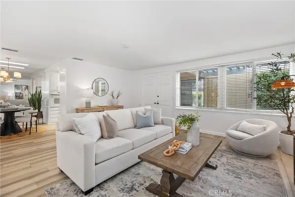 205 Avenida Majorca #A, Laguna Woods, CA 92637