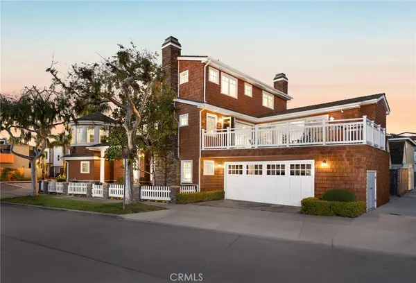 1701 E Balboa Boulevard, Newport Beach, CA 92661