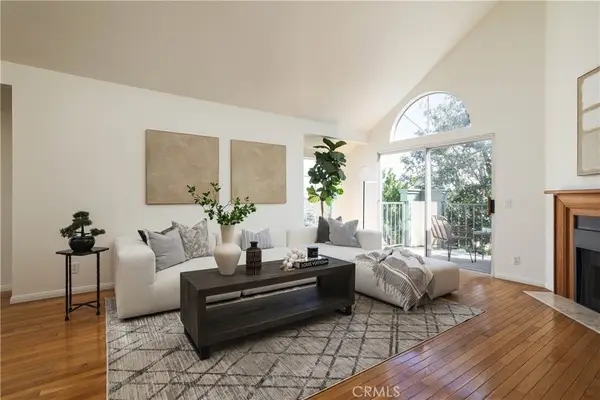 645 Ohio Avenue #402, Long Beach, CA 90814