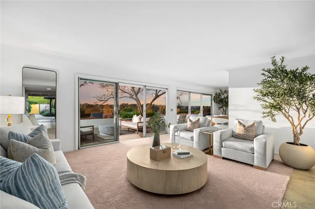 2421 Blackthorn Street, Newport Beach, CA 92660 - #1