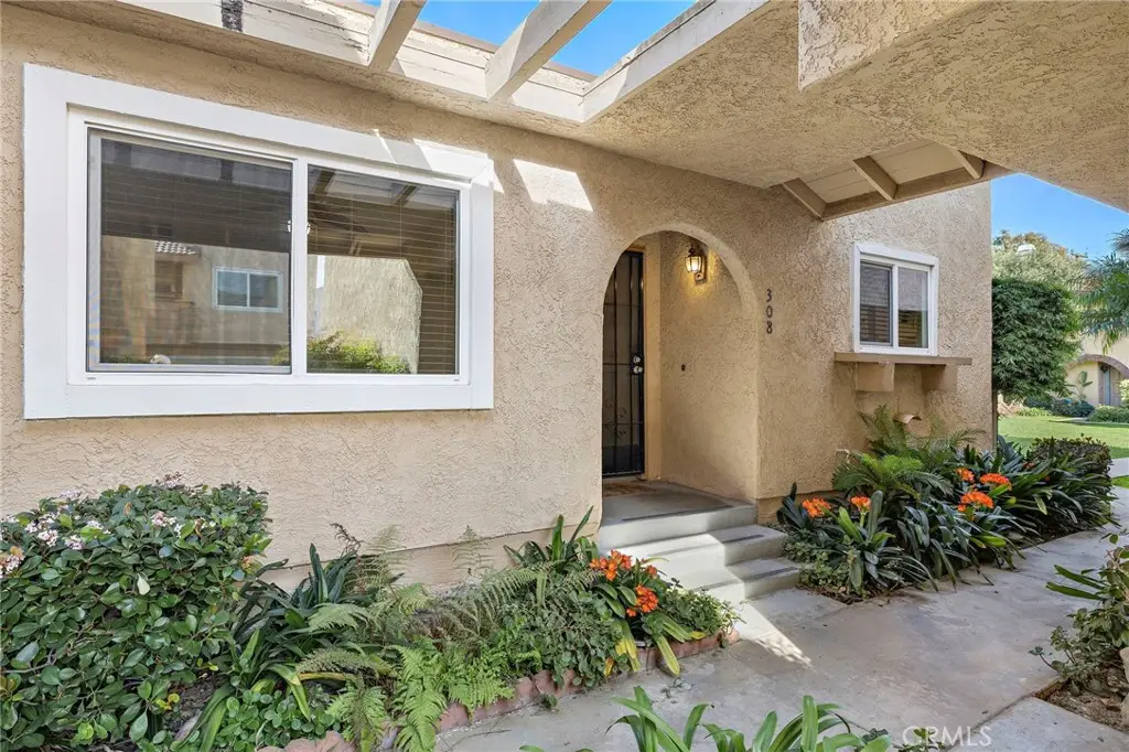 308 Alta Lane, Costa Mesa, CA 92627 - #1