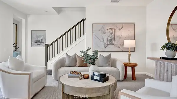 137 Primrose Drive, Lake Forest, CA 92610
