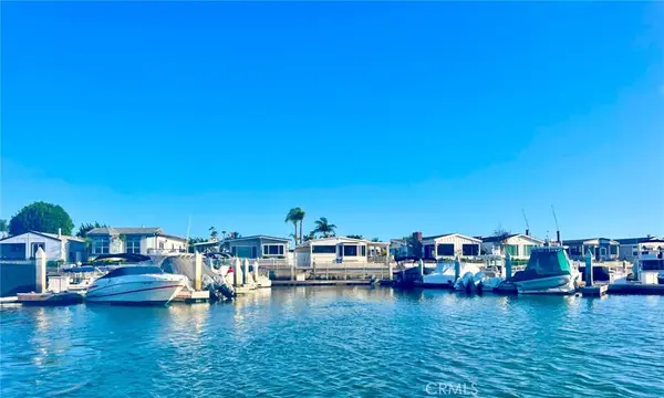 24 Saratoga #24, Newport Beach, CA 92660