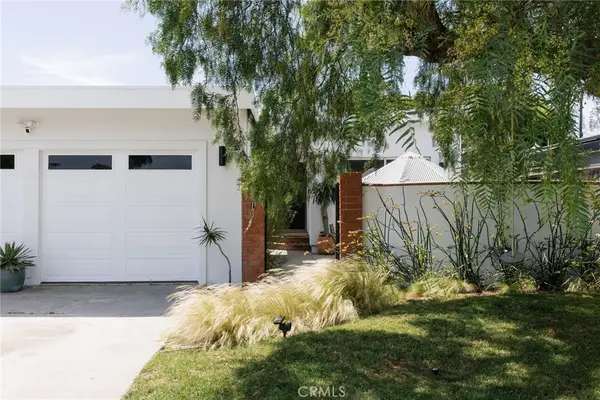 275 Cecil Place, Costa Mesa, CA 92627