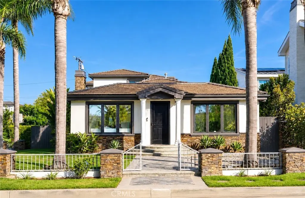 501 Aliso Ave., Newport Beach, CA 92663 - #1