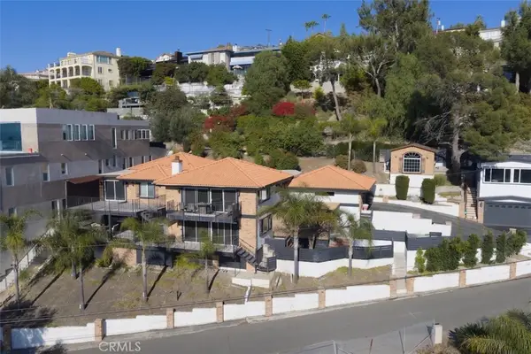 12265 Circula Panorama, Santa Ana, CA 92705