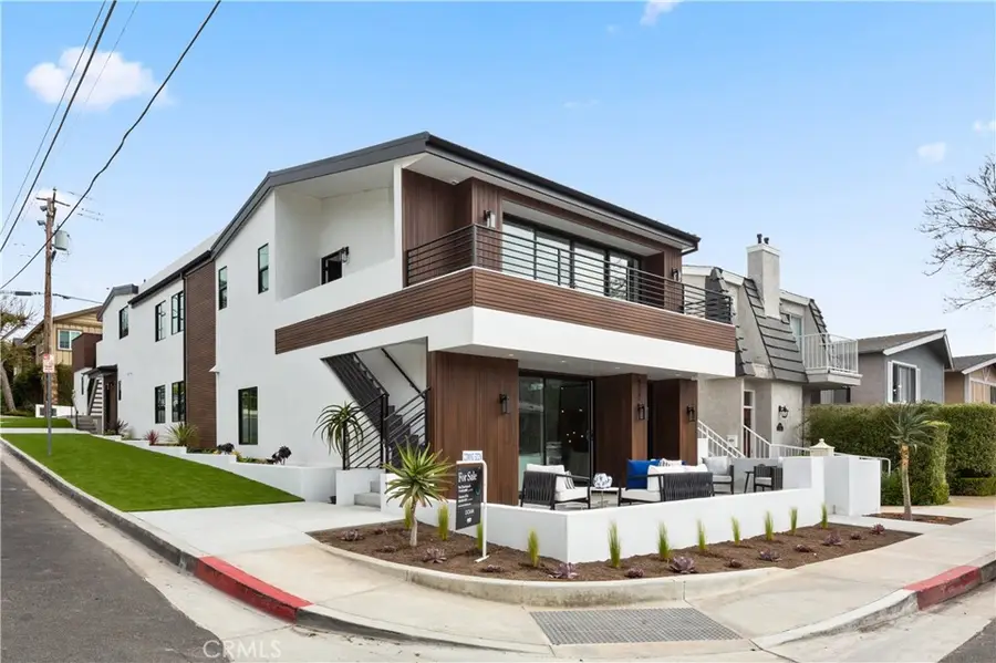 520 Iris, Corona Del Mar, CA 92625 - #3