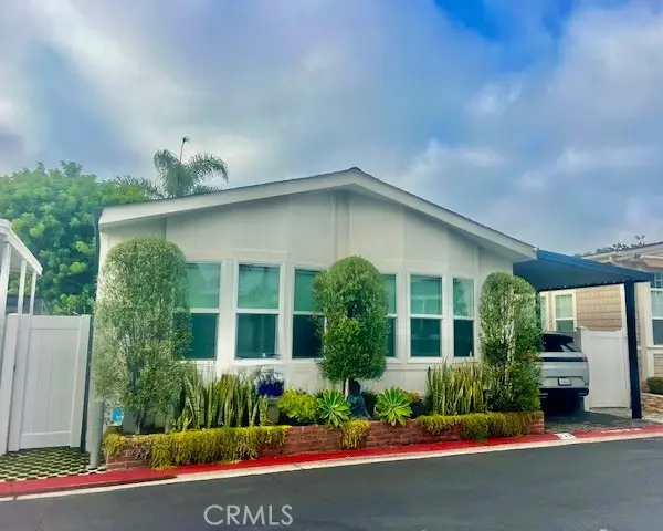 250 Mayflower, Newport Beach, CA 92660 - #3