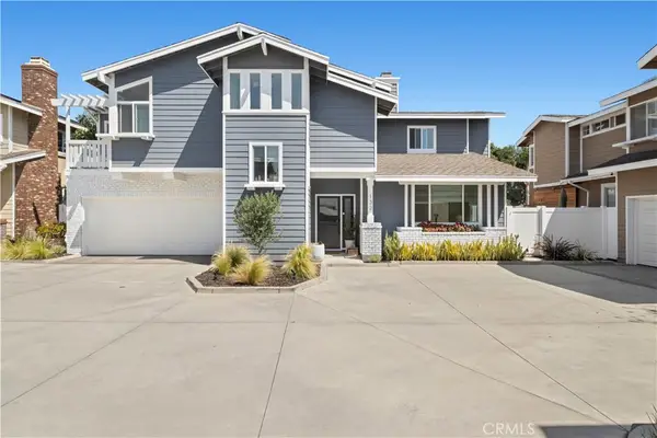 132 E 23rd Street, Costa Mesa, CA 92627