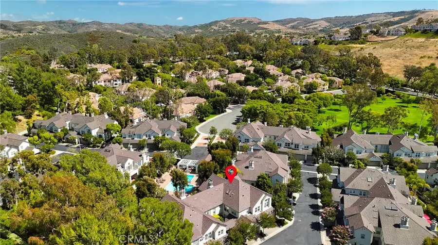 8 Longbourn Aisle, Irvine, CA 92603 - #3