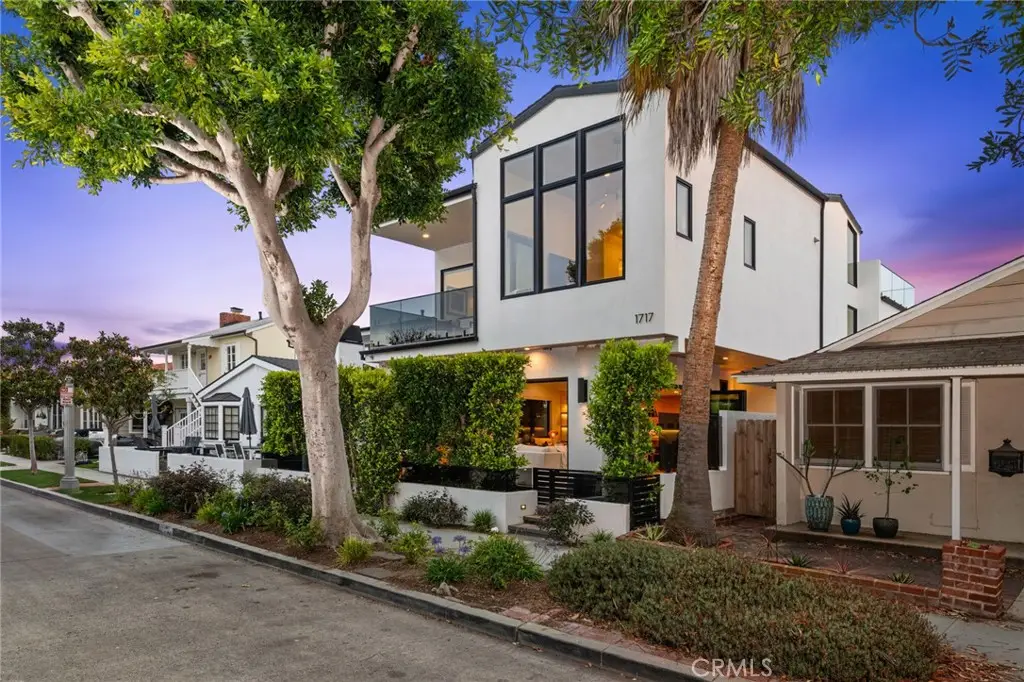 1717 E Ocean Boulevard, Newport Beach, CA 92661 - #1