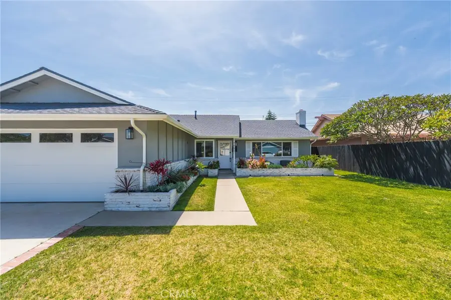 14891 Quill, Huntington Beach, CA 92647 - #3
