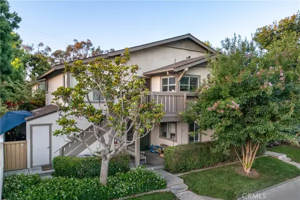 101 Rockwood #52, Irvine, CA 92614