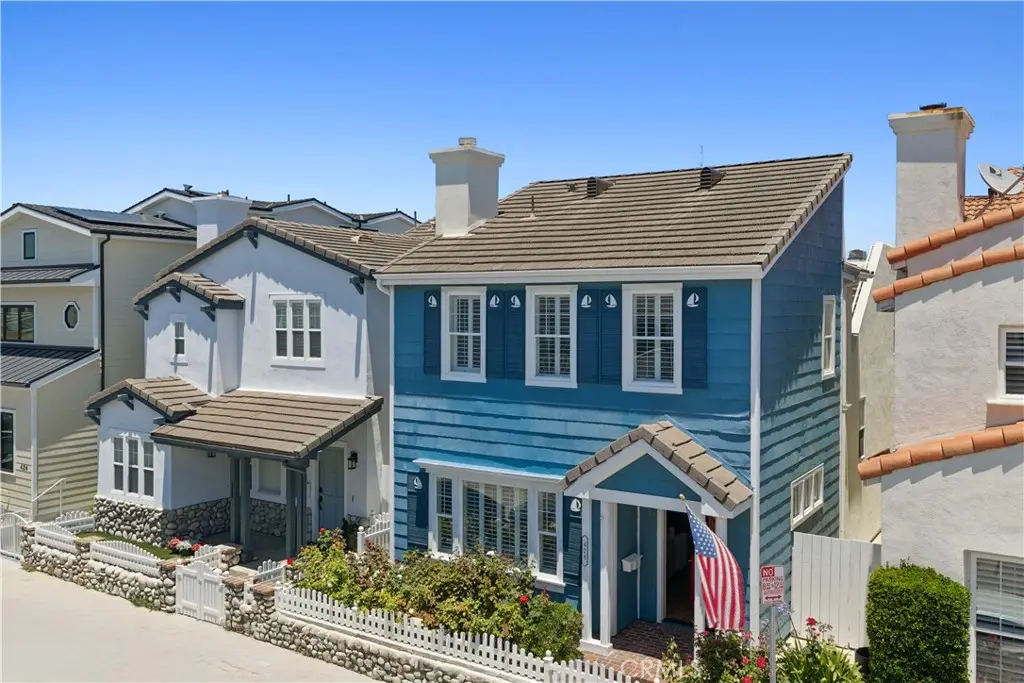 428 E Bay Avenue, Newport Beach, CA 92661 - #1