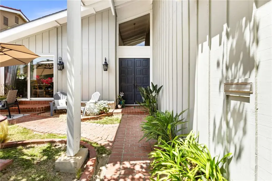 6541 Segovia, Huntington Beach, CA 92647 - #2