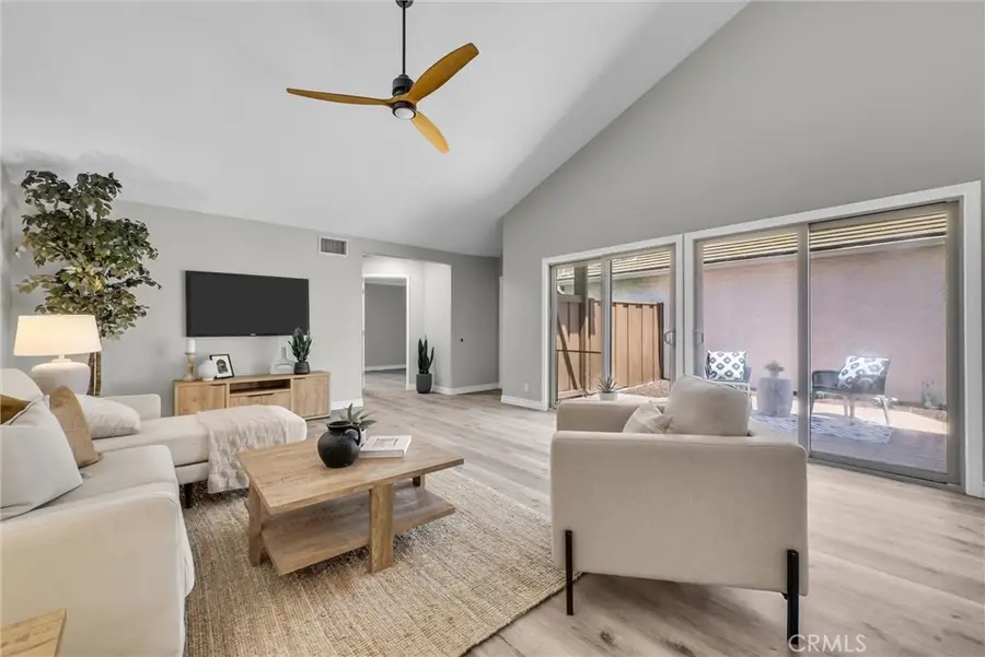 3 Tangerine, Irvine, CA 92618 - #3