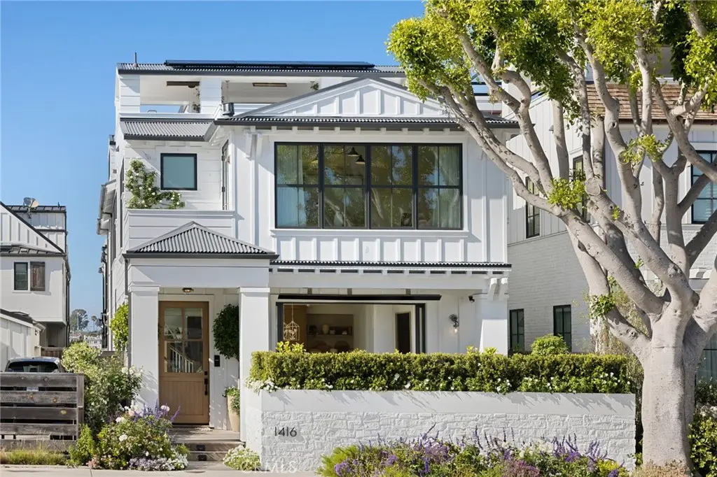 1416 E Balboa Boulevard, Newport Beach, CA 92661 - #1
