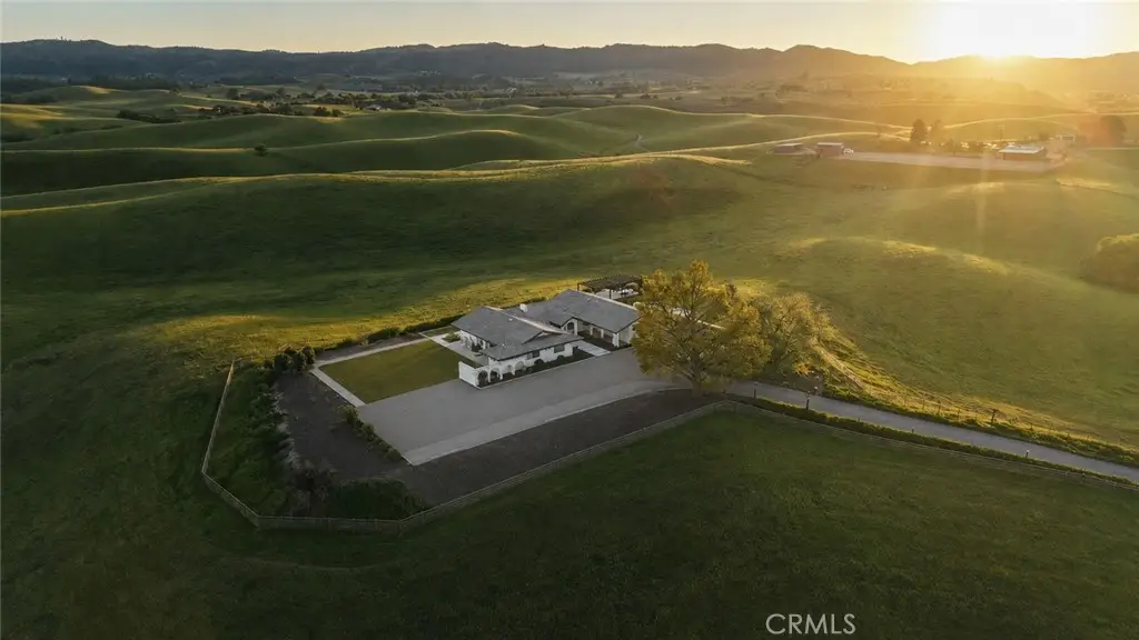 35 Wellsona Road, Paso Robles, CA 93446 - #1