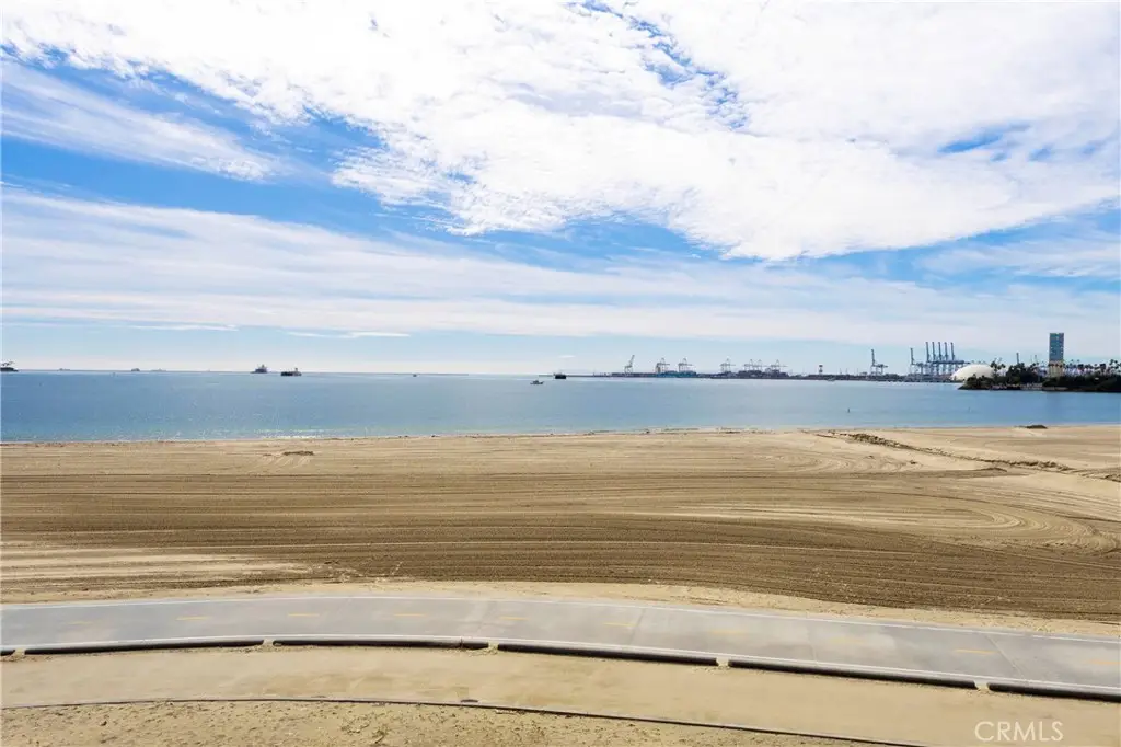 1500 E Ocean Boulevard #206, Long Beach, CA 90802 - #1