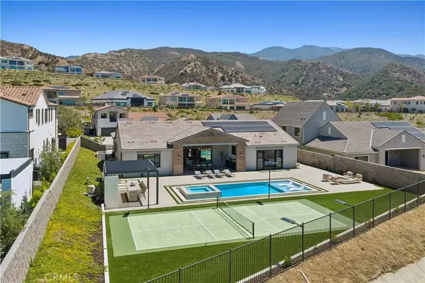 18411 Boulder Bluff, Silverado, CA 92676