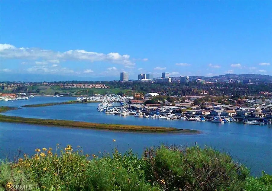 246 S Bayside Way, Central Coast, CA 82660 - #2