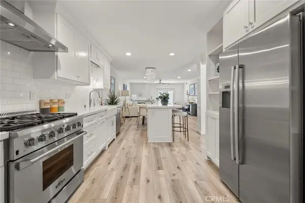 2332 Vista Huerta, Newport Beach, CA 92660
