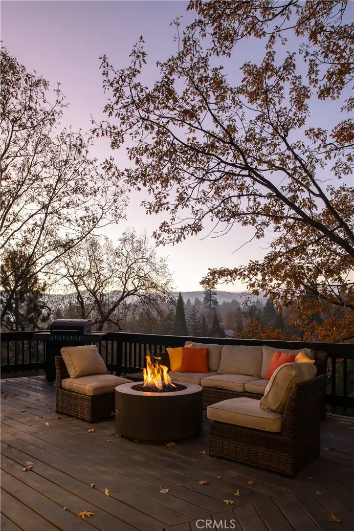 27555 North Bay, Lake Arrowhead, CA 92352 - #2