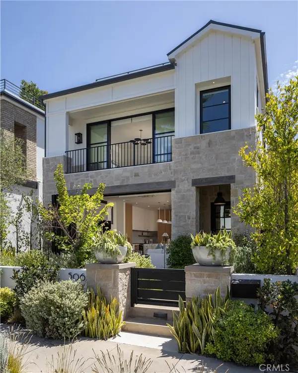 506 Goldenrod Ave, Corona Del Mar, CA 92625