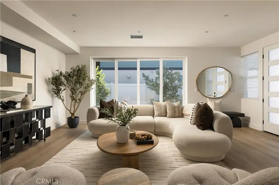 551 Bernard, Costa Mesa, CA 92627 - #2
