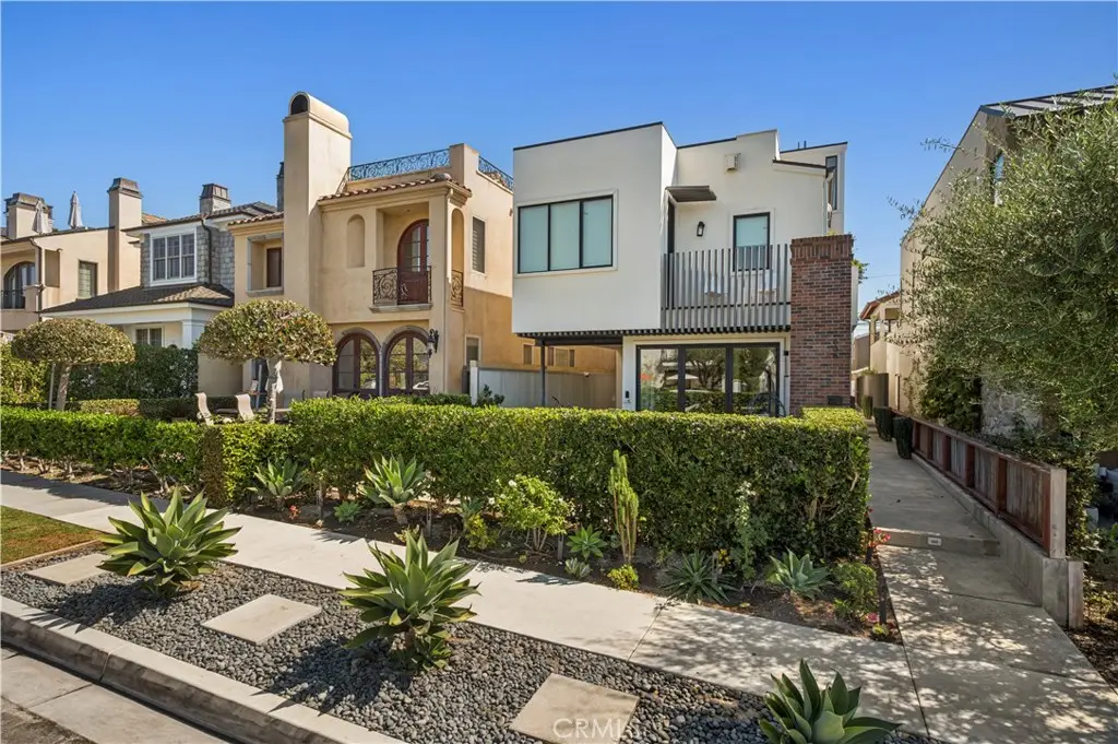 608 1/2 Orchid, Corona Del Mar, CA 92625 - #1