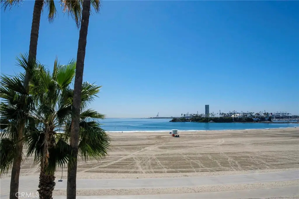 1200 E Ocean #42, Long Beach, CA 90802 - #1