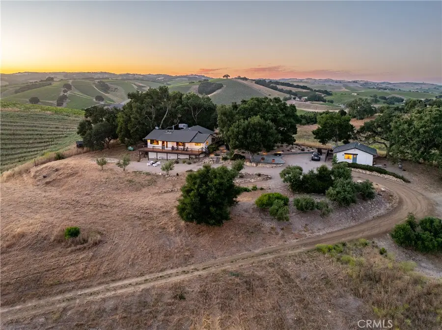 115 Booker Road, Templeton, CA 93465 - Image #2
