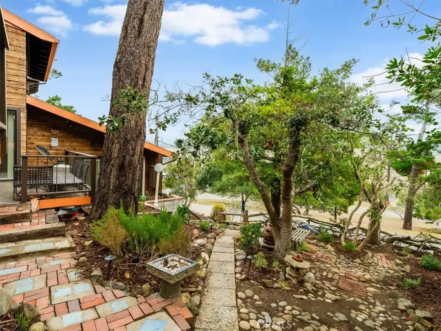 2155 Spencer Street, Cambria, CA 93428 - Image #2