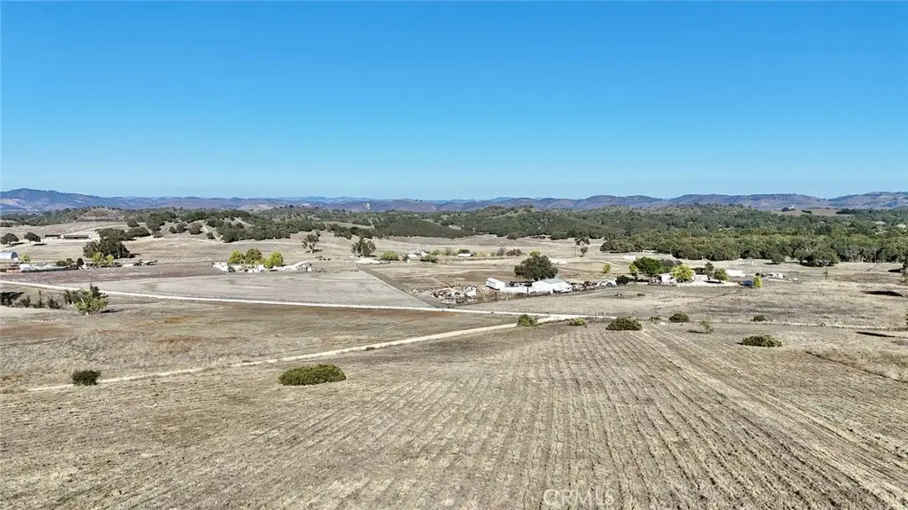 75200 Interlake Road, Bradley, CA 93426 - #1