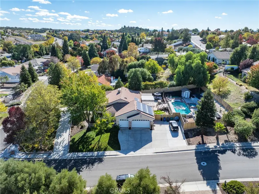 1329 Crown, Paso Robles, CA 93446 - Image #3