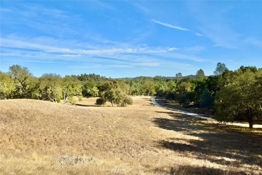 47811 Sapaque Valley, Bradley, CA 93426 - Image #1