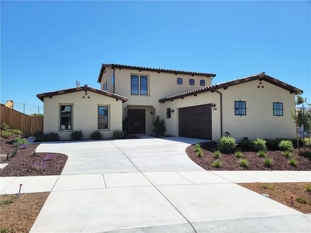 706 Manor Lane, Paso Robles, CA 93446 - Image #1
