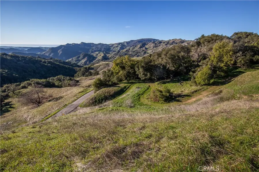 9900 Santa Rosa Creek Road, Templeton, CA 93465 - Image #2