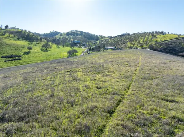 1 Hermosa, Templeton, CA 93465