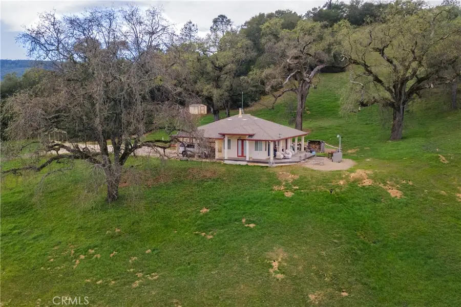1115 Cypress Mountain Drive, Paso Robles, CA 93446 - #2