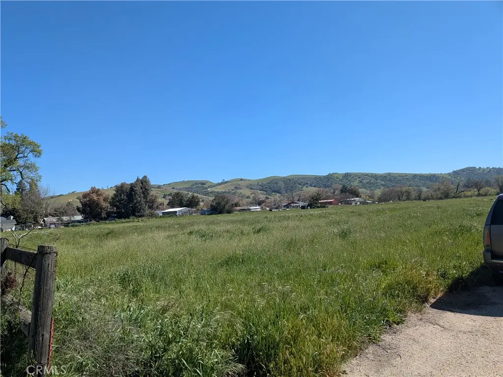 7725 Gabarda, Atascadero, CA 93422 - #1