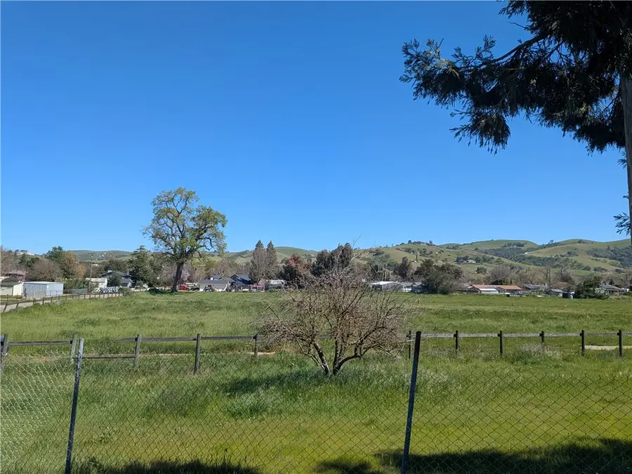 7725 Gabarda, Atascadero, CA 93422 - #3
